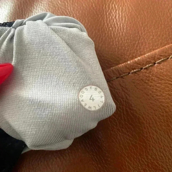 Lululemon Wunder Under Hi- Rise Tight Nulux Multi Black Style # W5AQOS Size 4 - Picture 6 of 7